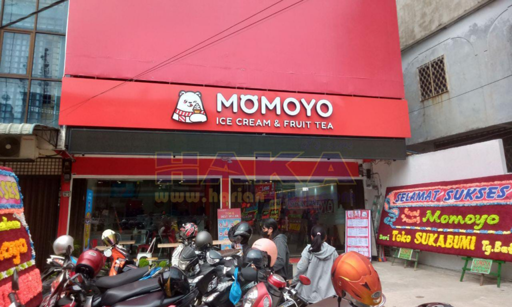 Franchise Momoyo, Waralaba Es Krim, Bisnis Minuman Segar, Kemitraan Momoyo, Franchisee Indonesia