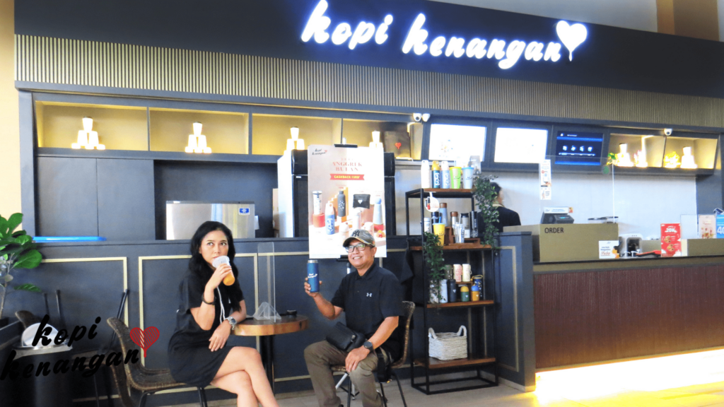 Franchise Kopi Kenangan, Bisnis Kopi Lokal, Waralaba Minuman, Investasi Kopi 2026, Franchisee Indonesia