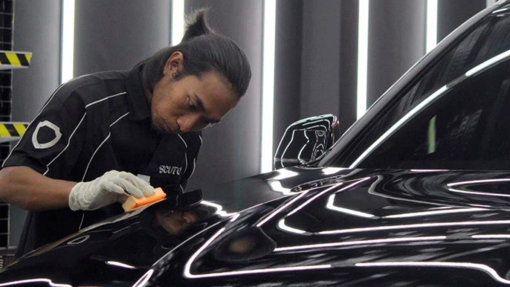 Franchise Scuto, Waralaba Otomotif, Bisnis Coating Mobil, Peluang Usaha 2026, Franchisee Indonesia