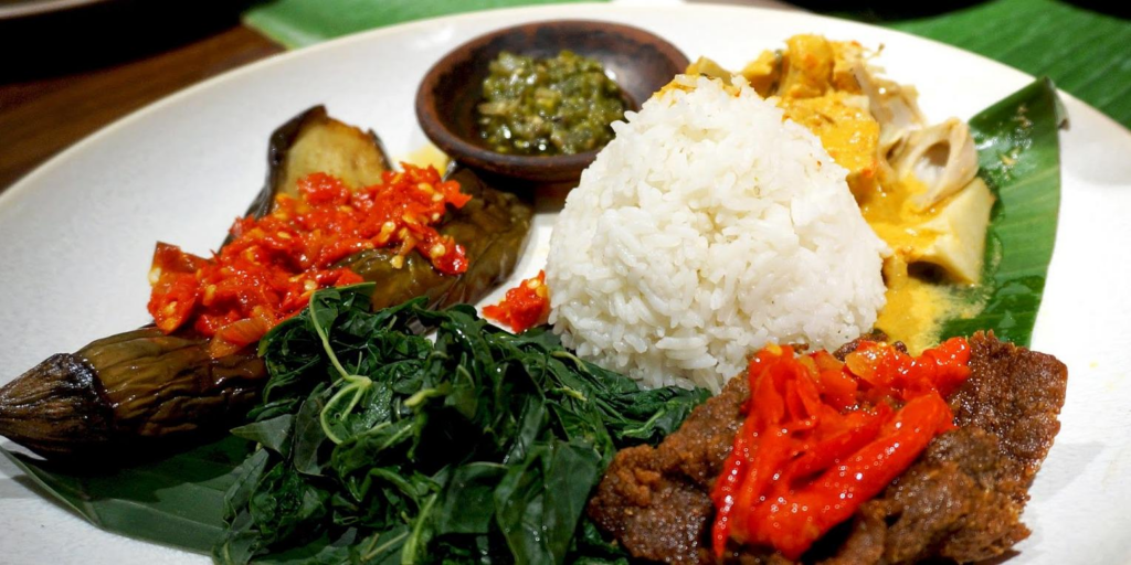 Franchise Rumah Makan Simpang Raya, Peluang Usaha Kuliner, Bisnis Restoran Padang, Investasi Waralaba, Franchisee