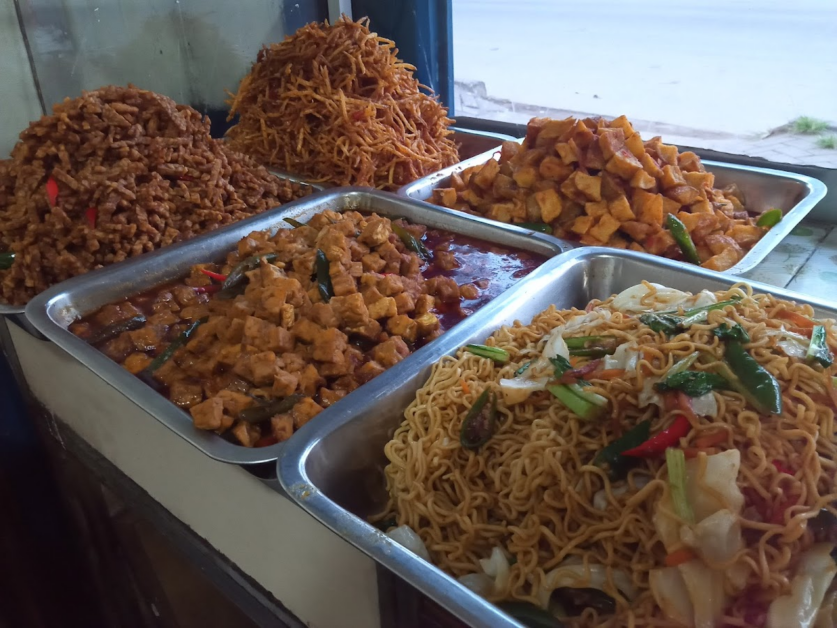 Franchise Warteg Sedap Malam, Bisnis Warteg Modern, Kemitraan Kuliner, Peluang Usaha 2026, Franchisee Indonesia