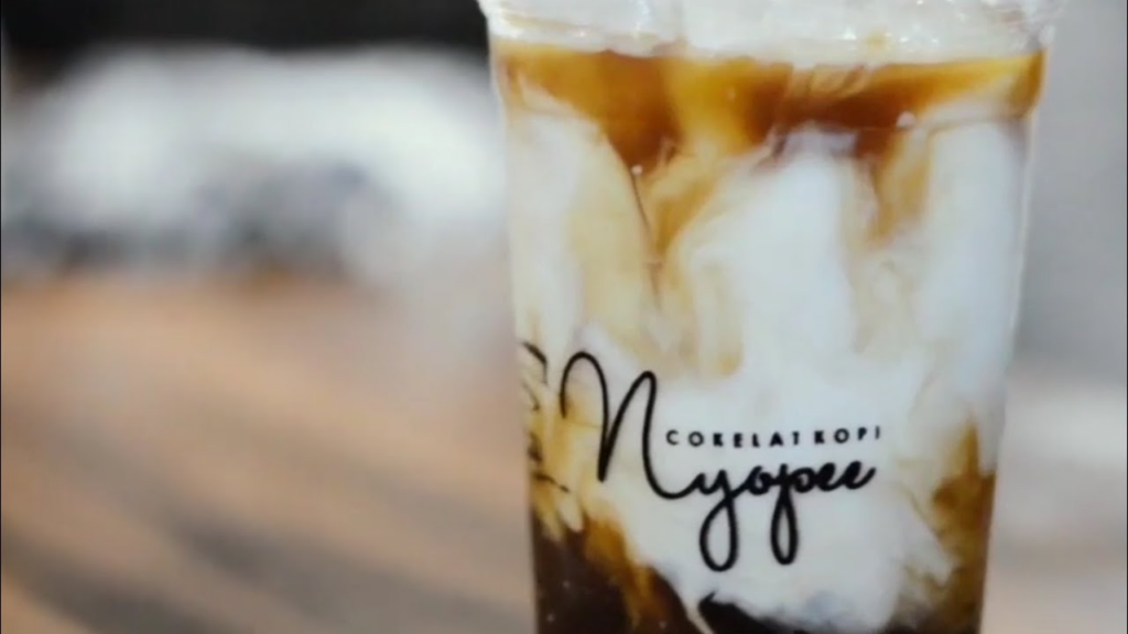 Franchise Kopi Nyopee, Investasi Minuman, Peluang Waralaba Kopi, Kemitraan UMKM, Franchisee