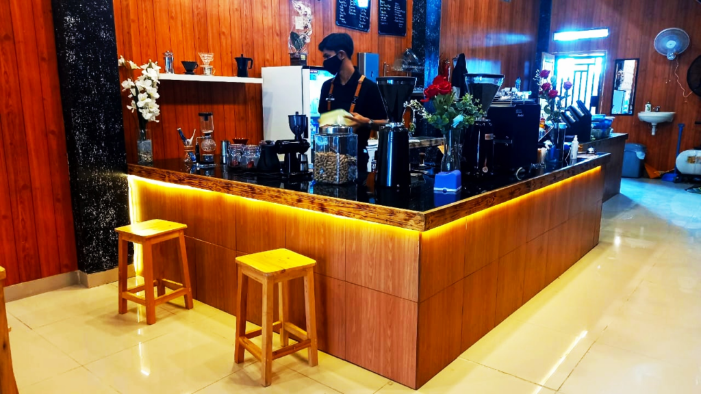 Franchise Kopi Coger, Bisnis Kopi Murah, Waralaba Kopi Gerobakan, Peluang Usaha 2026, Franchisee Indonesia