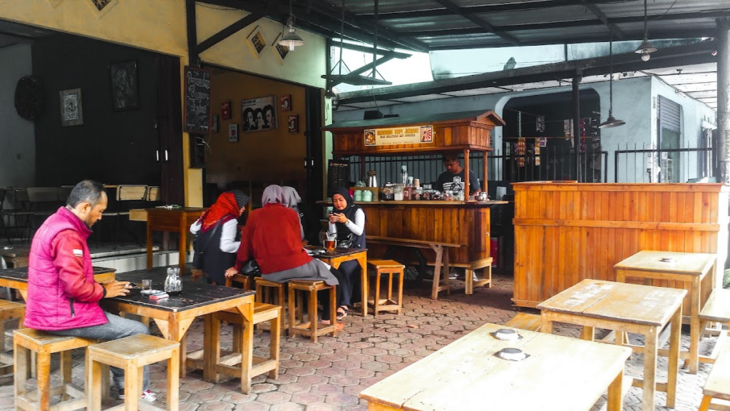 Franchise Kopi Jenggo, Bisnis Kopi Murah, Waralaba Minuman, Paket Kemitraan Kopi, Franchisee