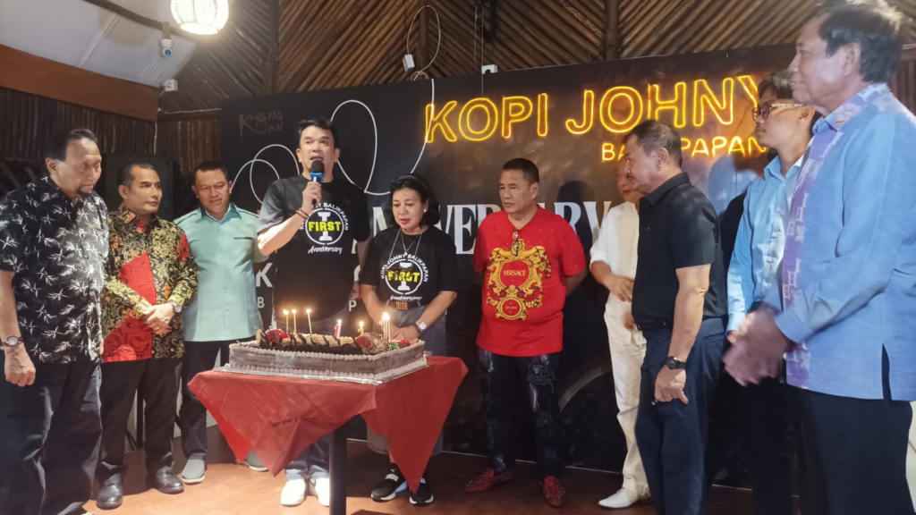 Franchise Kopi Jhony, Kemitraan Kedai Kopi, Bisnis Kopi Tradisional, Waralaba Kopi 2026, Franchisee Indonesia