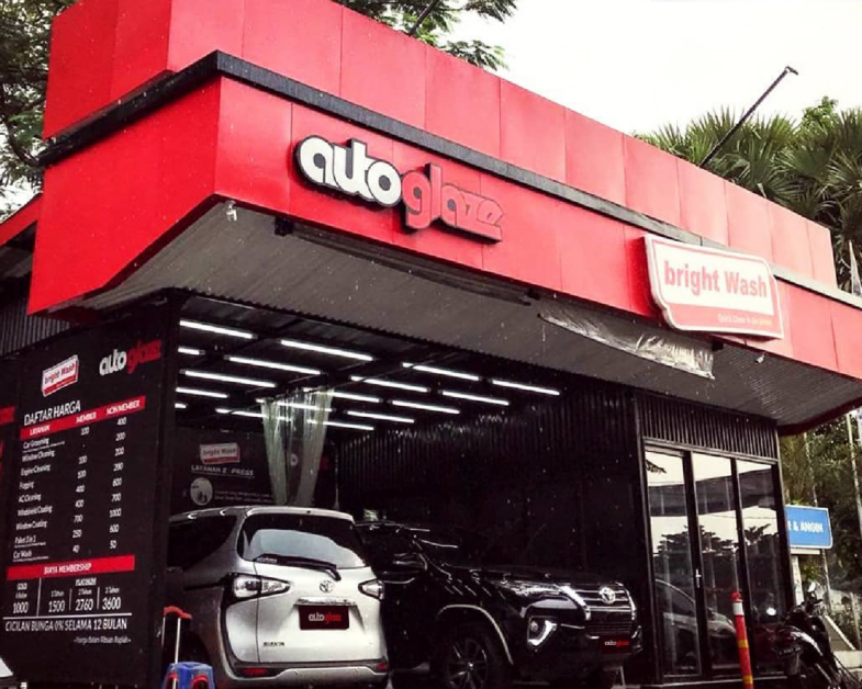 Franchise Autoglaze, Bisnis Cuci Mobil, Kemitraan Otomotif, Modal Franchise, Franchisee Indonesia