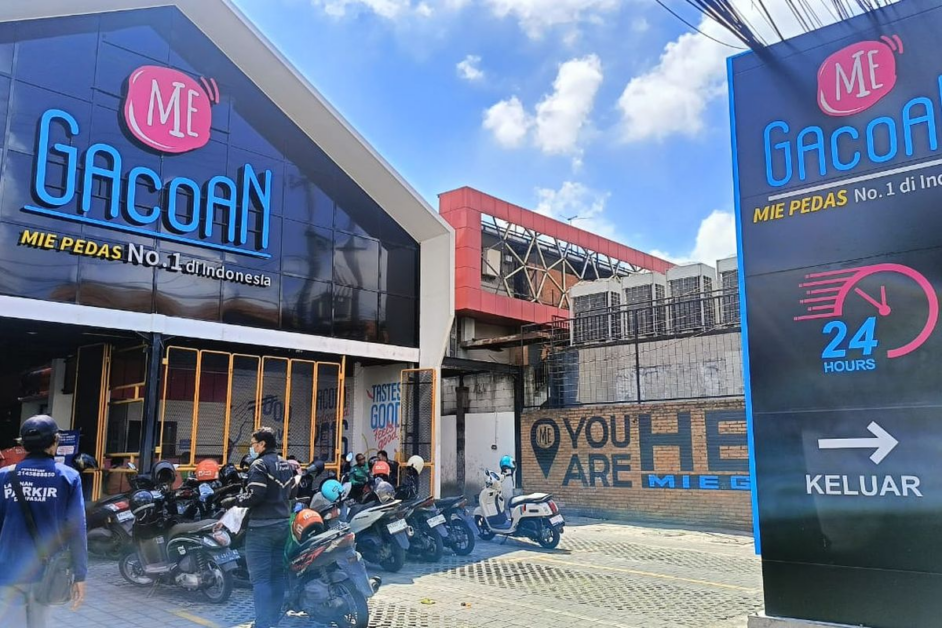 Franchise Mie Gacoan, Bisnis Mie Pedas, Kemitraan Kuliner, Peluang Usaha 2026, Franchisee Indonesia